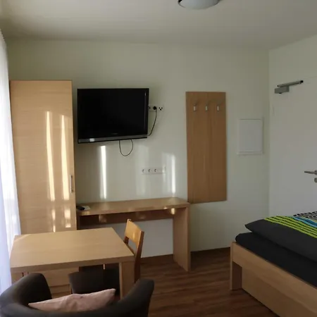 Appartement Winzerhof Schmid Schwaigern